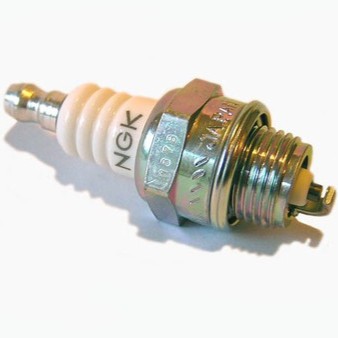 بوجية ماطور رش قصير NGK 7321
